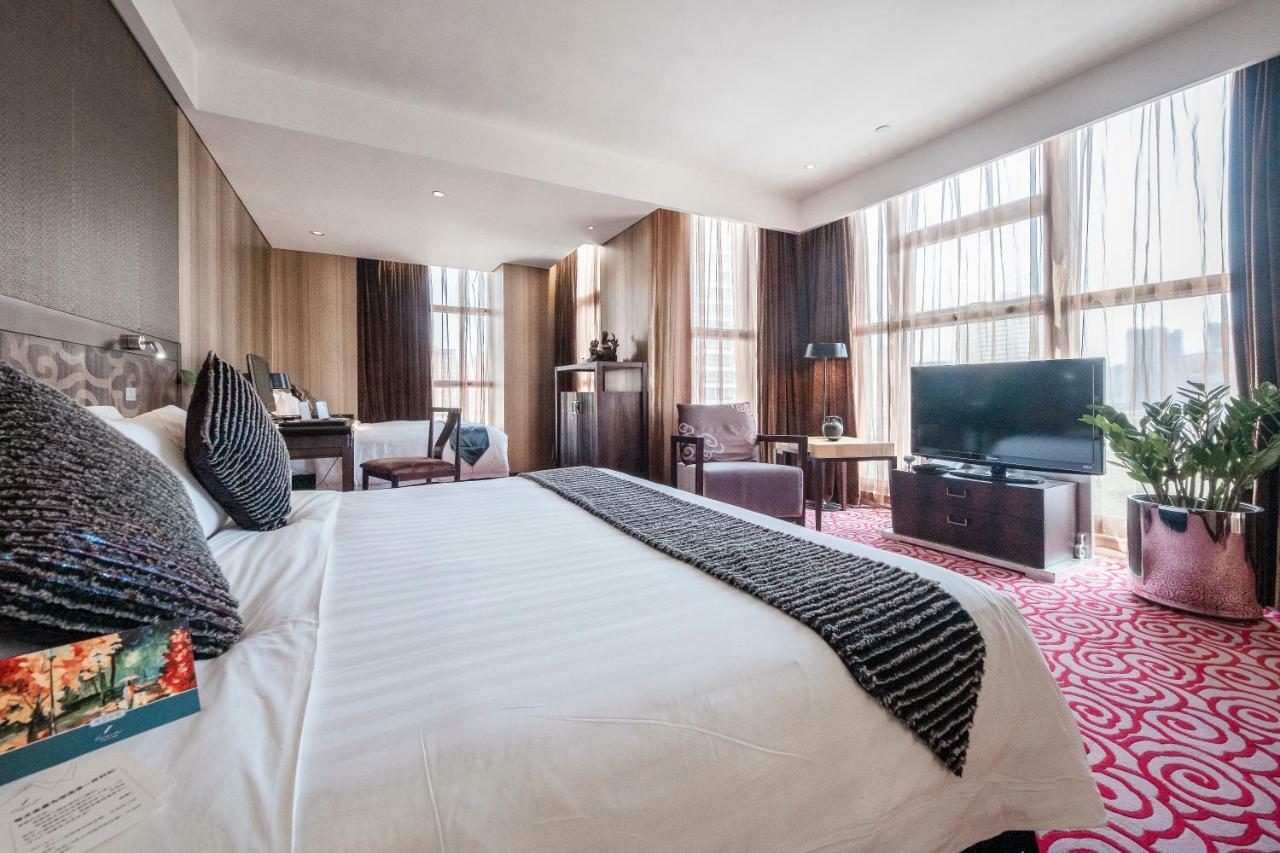 Christian'S Hotel Luoyang Luoyang  Zewnętrze zdjęcie